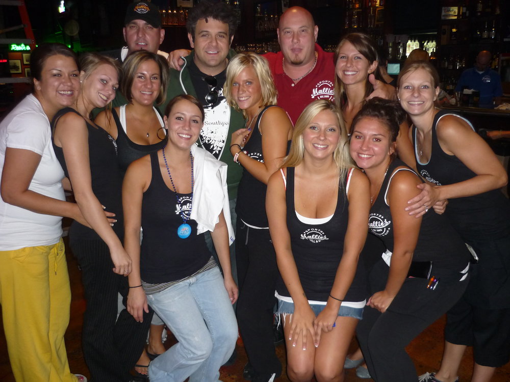 Man Vs Food's Adam Richman,&nbsp;Mallie's Owner/Founder Steve Mallie and staff during the epic episode of the 190 pound burger, featured on the travel show in 2009, see below!